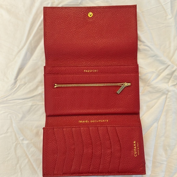 Cuyana Travel Wallet - Picture 3 of 4